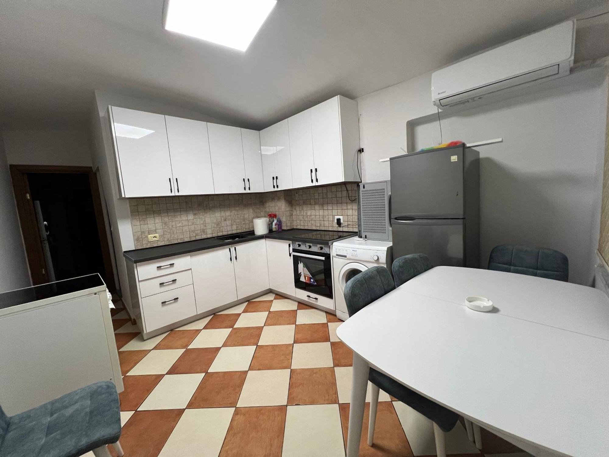 Sisterhood Hostel-Female Only Tiran Dış mekan fotoğraf