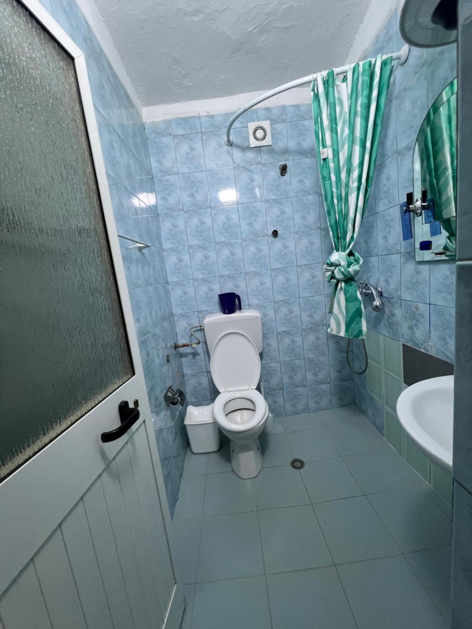 Sisterhood Hostel-Female Only Tiran Dış mekan fotoğraf